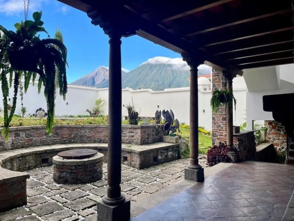 Hacienda del Comendador, Antigua Guatemala / San Miguel Dueñas