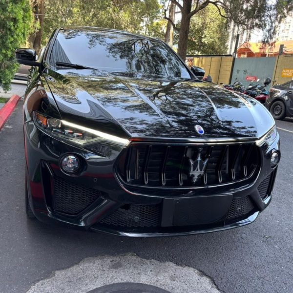 Maserati Levante Black Edition 2020